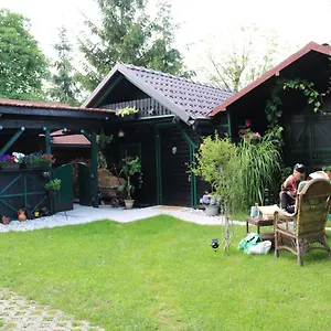  Séjour chez l'habitant Frenkcottage 5 Km From The Airport- Free Transportation Slovénie